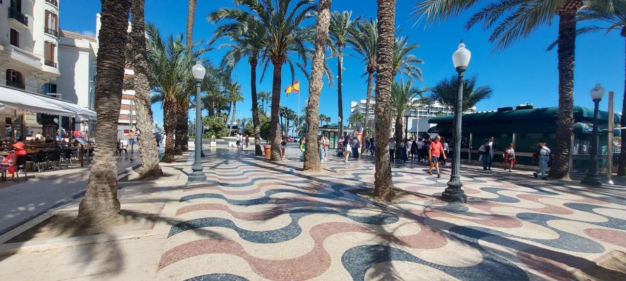 Modern Apartment In Alacant 60M² Wheelchair Accessible Alicante Zewnętrze zdjęcie